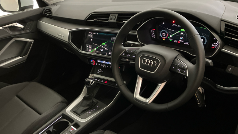 Audi Q3 35 TFSI Sport 5dr S Tronic Petrol Estate